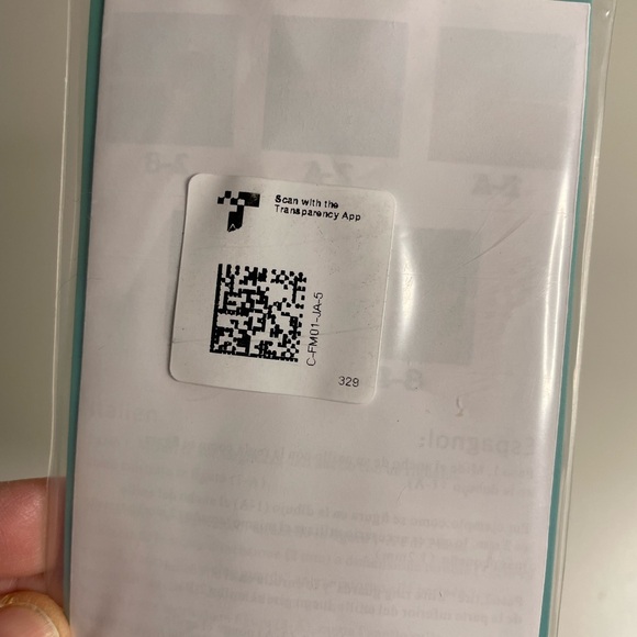 Invisible Ring Size Adjuster for Loose Rings - Picture 5 of 5